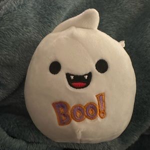 Grace the Ghost Squishmallow